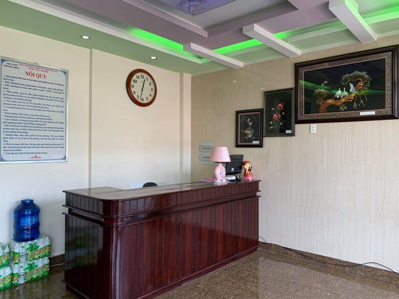 Hotel Guesthouse Phuong Hong