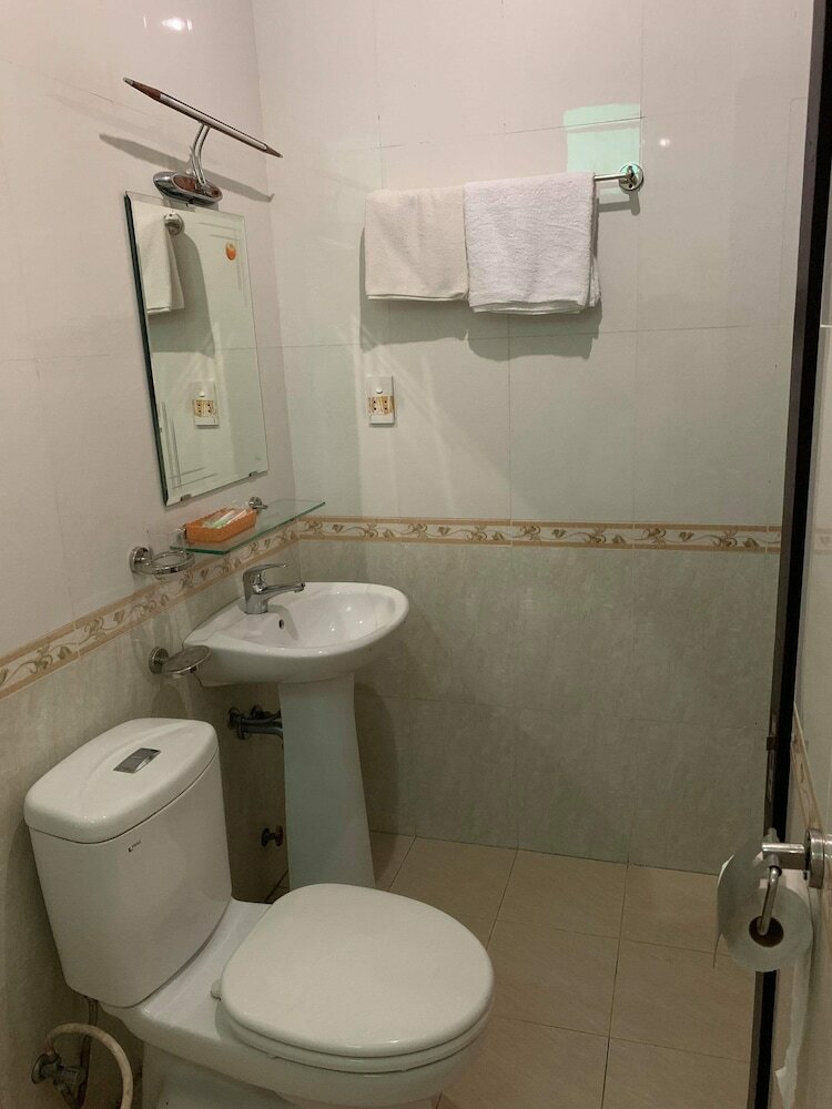 Hotel Guesthouse Phuong Hong