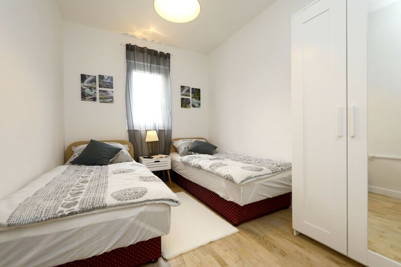 Apartamentos Rooftop Pool & Terrace - Villa Bellavista