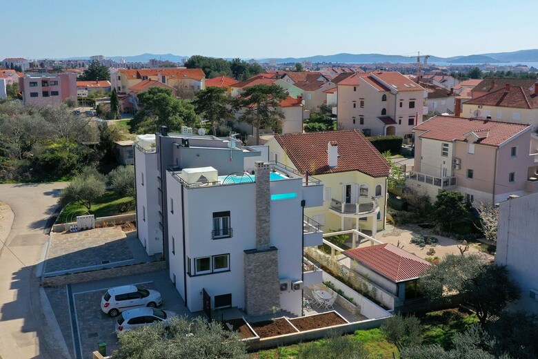 Apartamentos Rooftop Pool & Terrace - Villa Bellavista