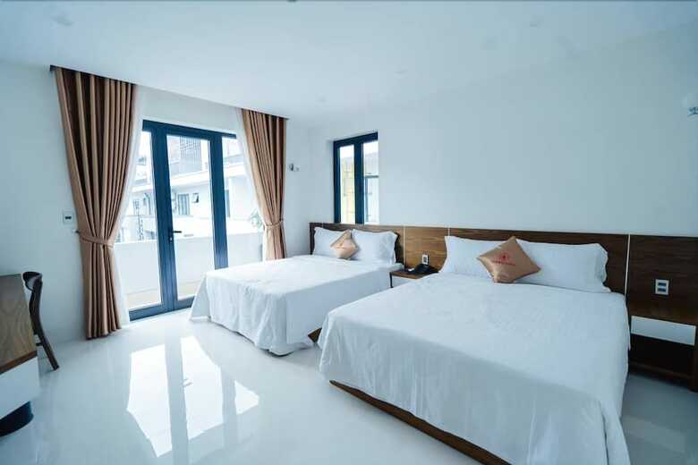 Starway Hotel