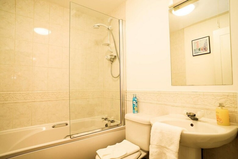 Apartamentos Gorgeous Stockbridge Apt With Underground Parking