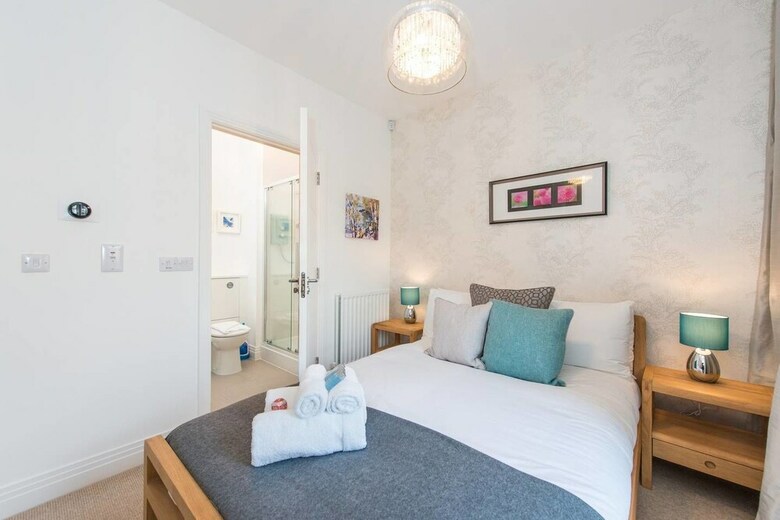 Luxury City Centre Apartment W Secure Free Parking