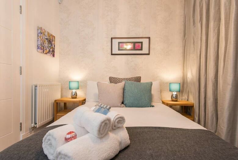 Luxury City Centre Apartment W Secure Free Parking