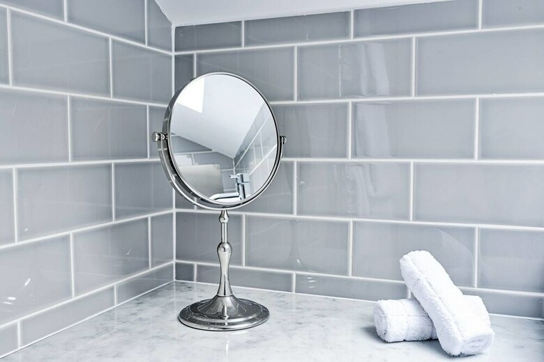 Luxury George Street Apartments: Castle Suite