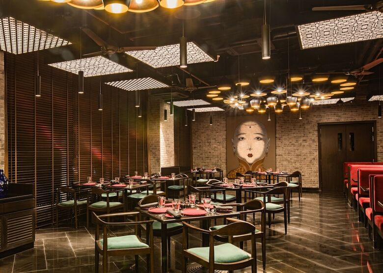 Hotel Lemon Tree Premier Mumbai Intl. Airport