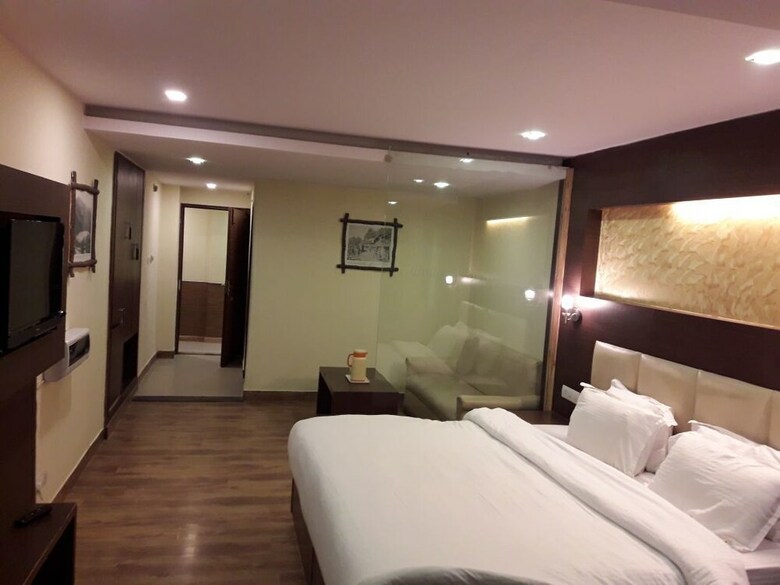 Hotel Bridge View Premium