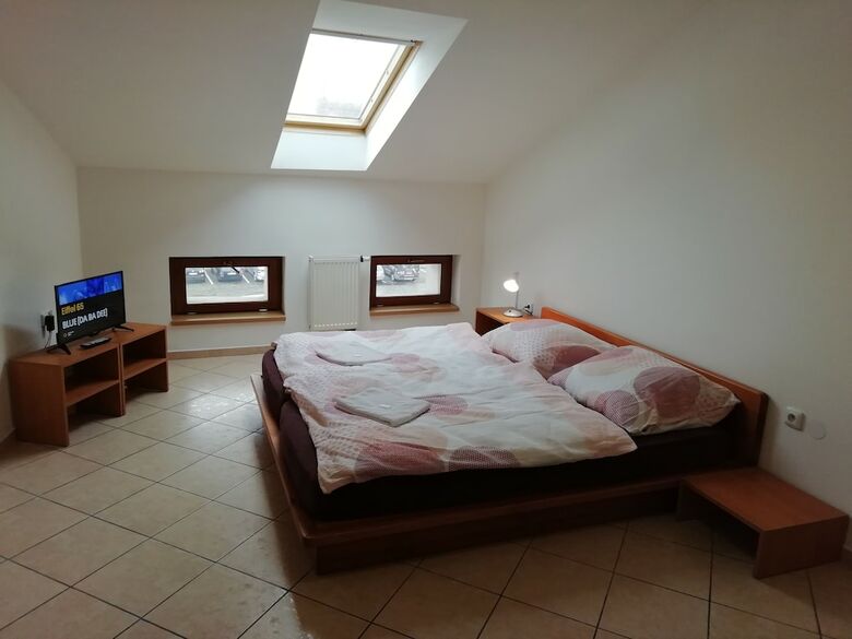 Hotel 28