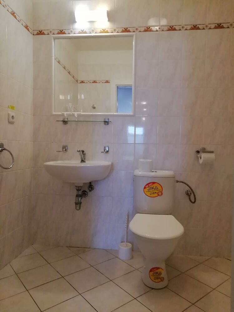 Hotel 28