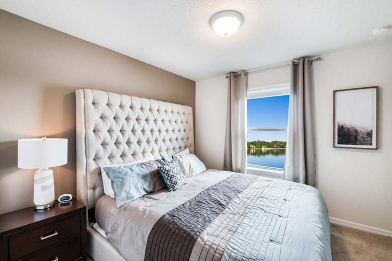 Windsor At Westside - 8842 Geneve By Fairytalevr