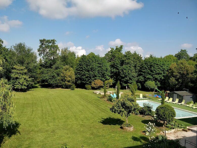 Hotel Chambres D'h�tes Manoir Le Mingreaud