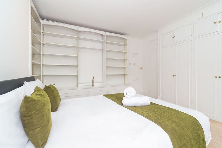 Pml Apartments Montpelier Street