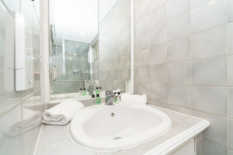Pml Apartments Montpelier Street