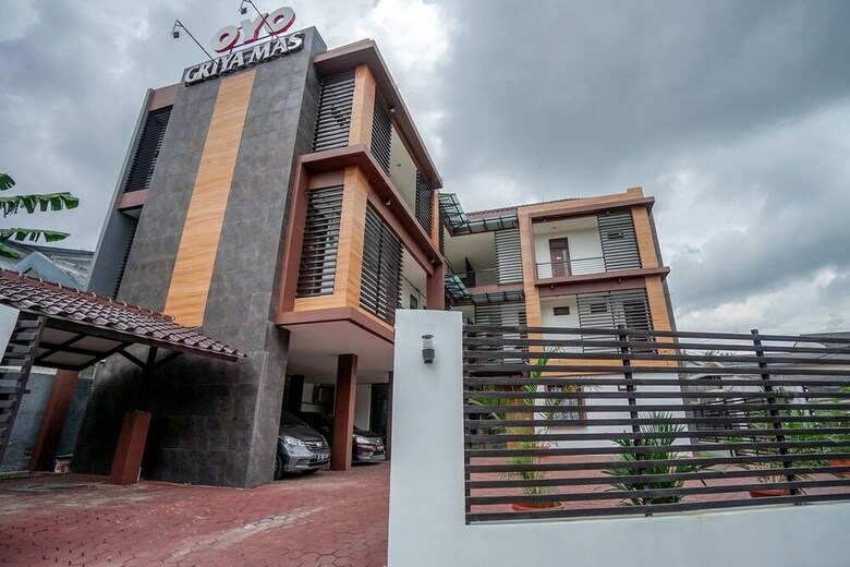 Hostal Oyo 932 Griya Mas Residence Syariah
