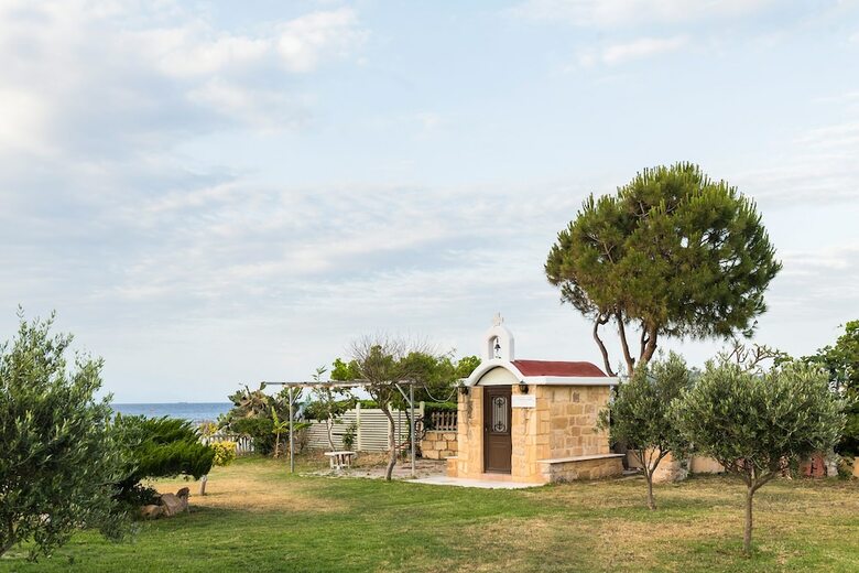 Villa Nastazia Luxury Beach House
