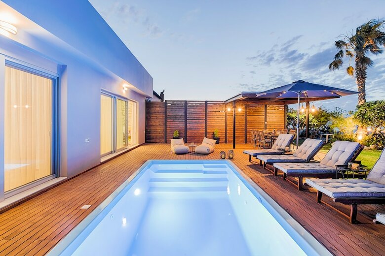 Villa Nastazia Luxury Beach House
