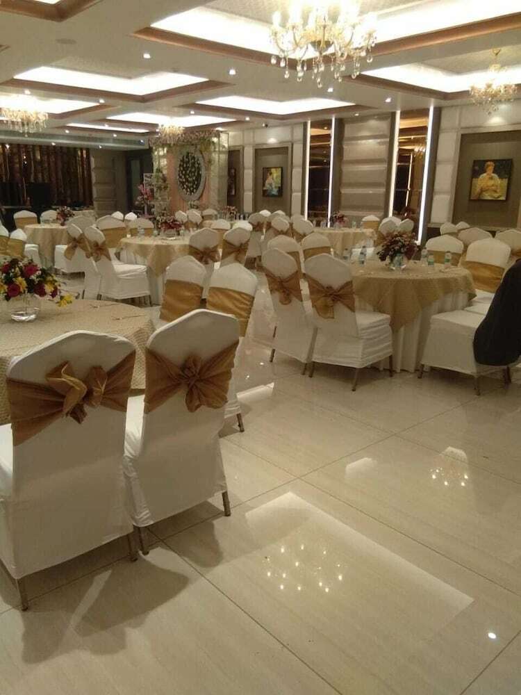 Hotel Aagaaz For Luxury Stay And Celebration