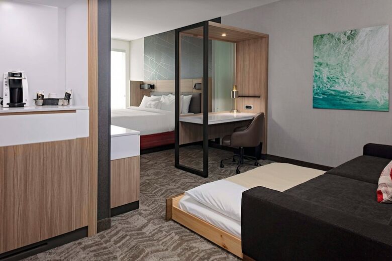 Hotel Springhill Suites By Marriott Kansas City Plaza