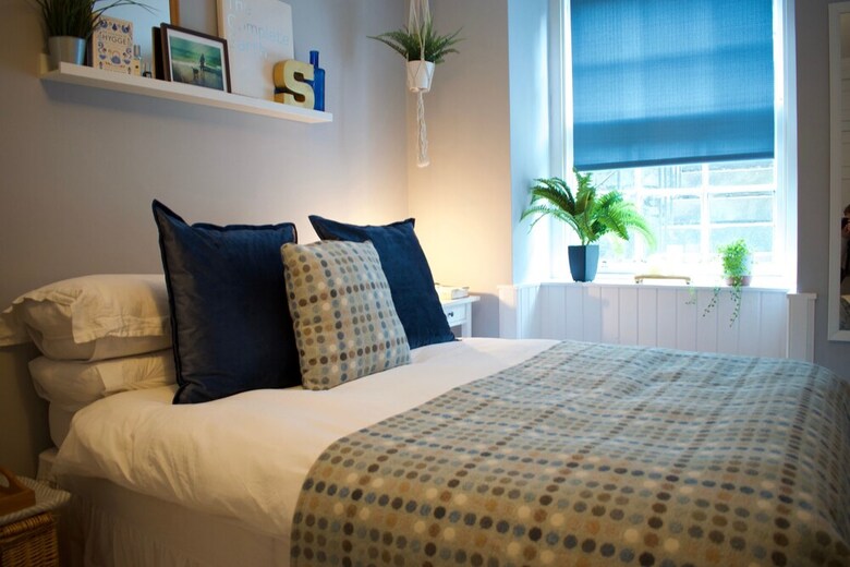 Beautiful City Centre Apartment With Garden