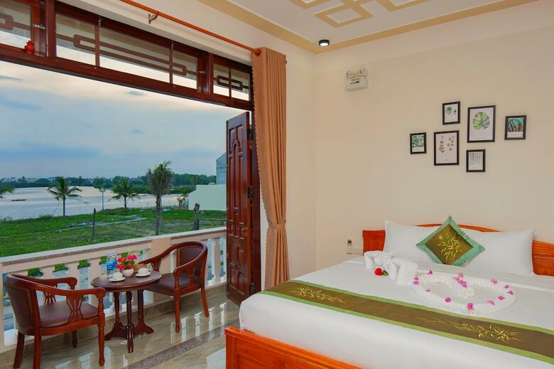 Hotel Riverside Sunset Homestay Hoi An
