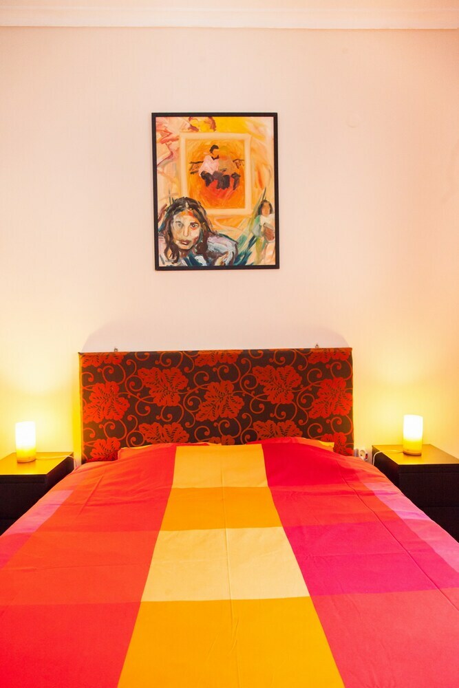 Beautiful Apartment Near Keramikossubway