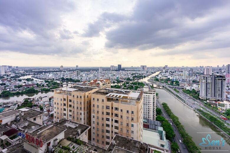 Sens House 2 - The Gold View Apartments