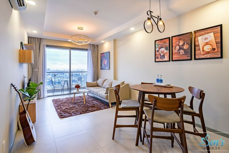 Sens House 2 - The Gold View Apartments