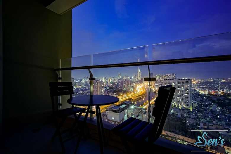 Sens House 2 - The Gold View Apartments