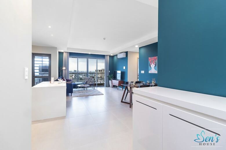 Sens House 2 - The Gold View Apartments