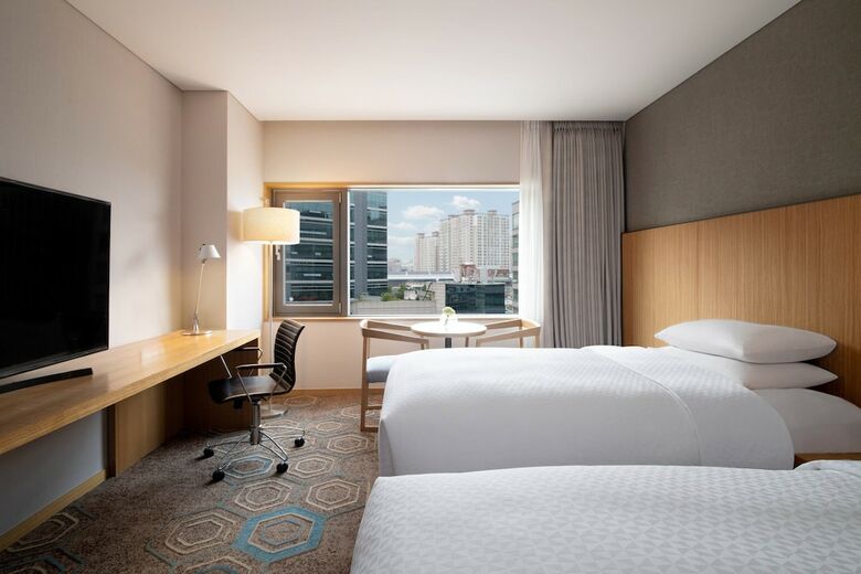 Hotel Four Points By Sheraton Seoul, Guro