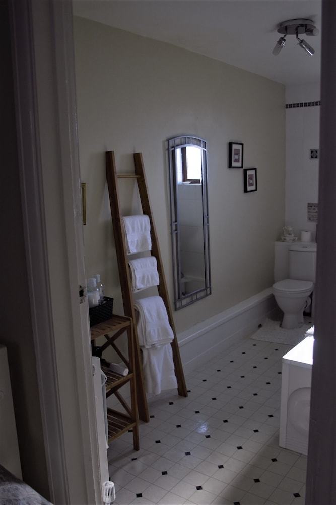 Bed & Breakfast Plas Newydd Farm
