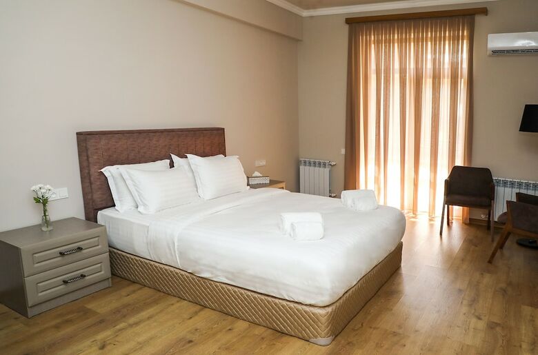 Teryan Pushkin Apart Hotel