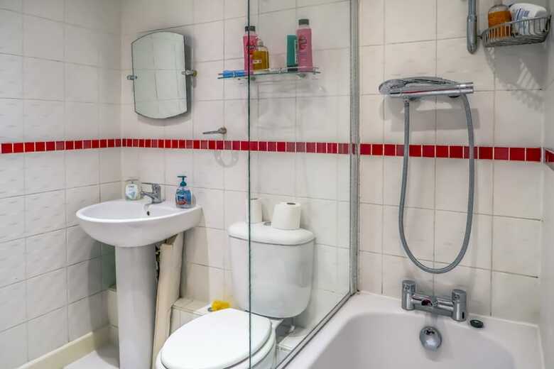 Apartamentos Metropolitan Close Deluxe Guest Room