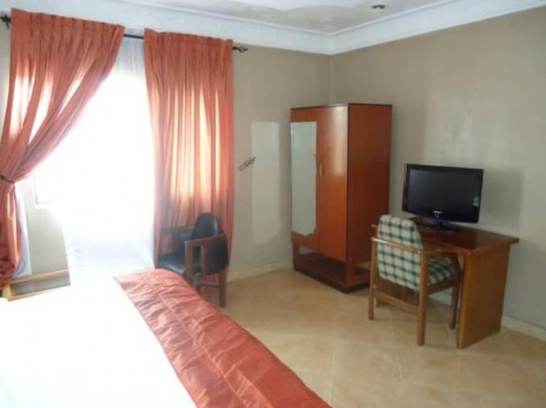 Meridian Lodge Hotels & Resorts