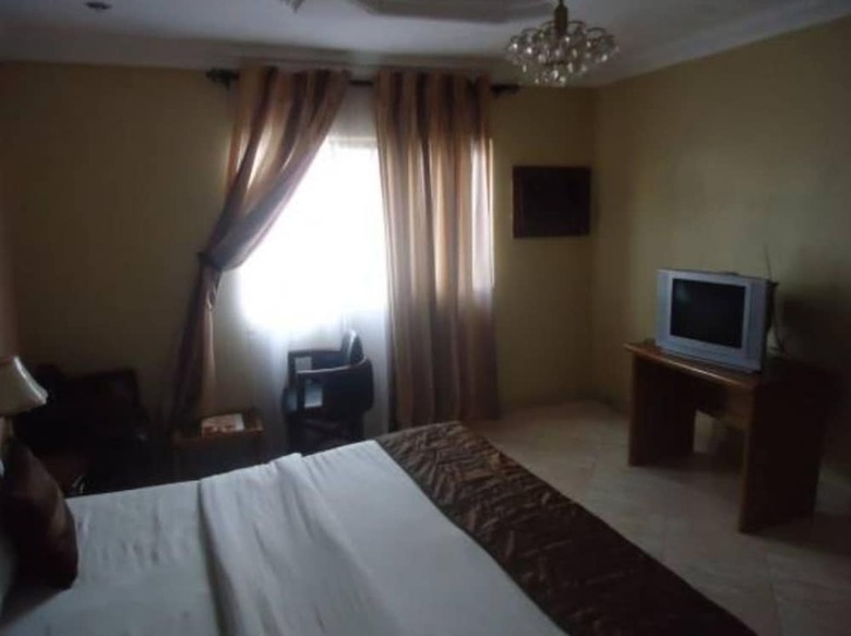 Meridian Lodge Hotels & Resorts
