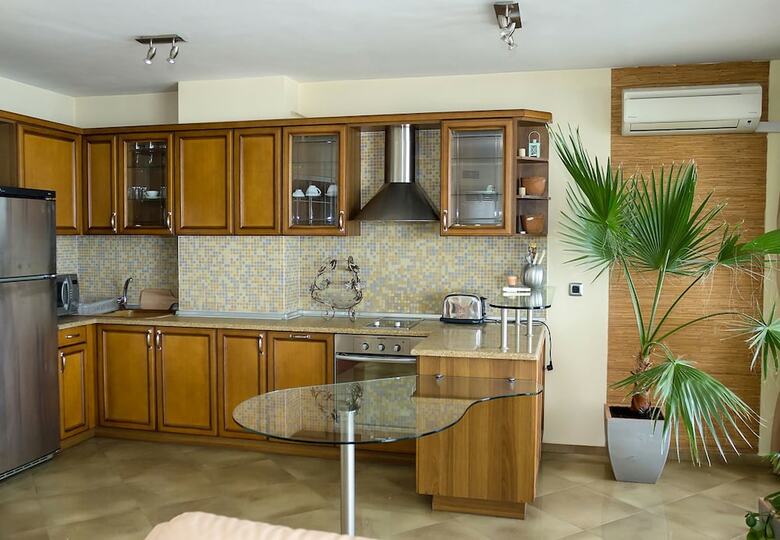 Fm Deluxe 2-bdr Apartment - Varna Port