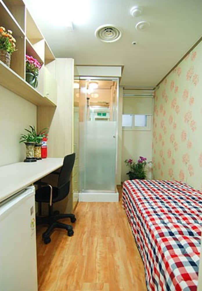 Hotel Rodem Oneroomtel