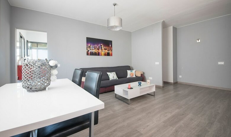Julius House With Pool 7km From The Beach (R75)