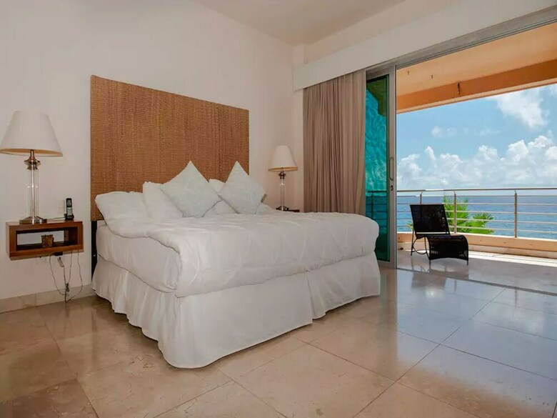 Al Cielo Penthouse 4br Penthouse By Rmh