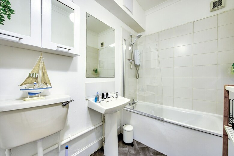 Apartamentos Spacious 2br Home In New Town