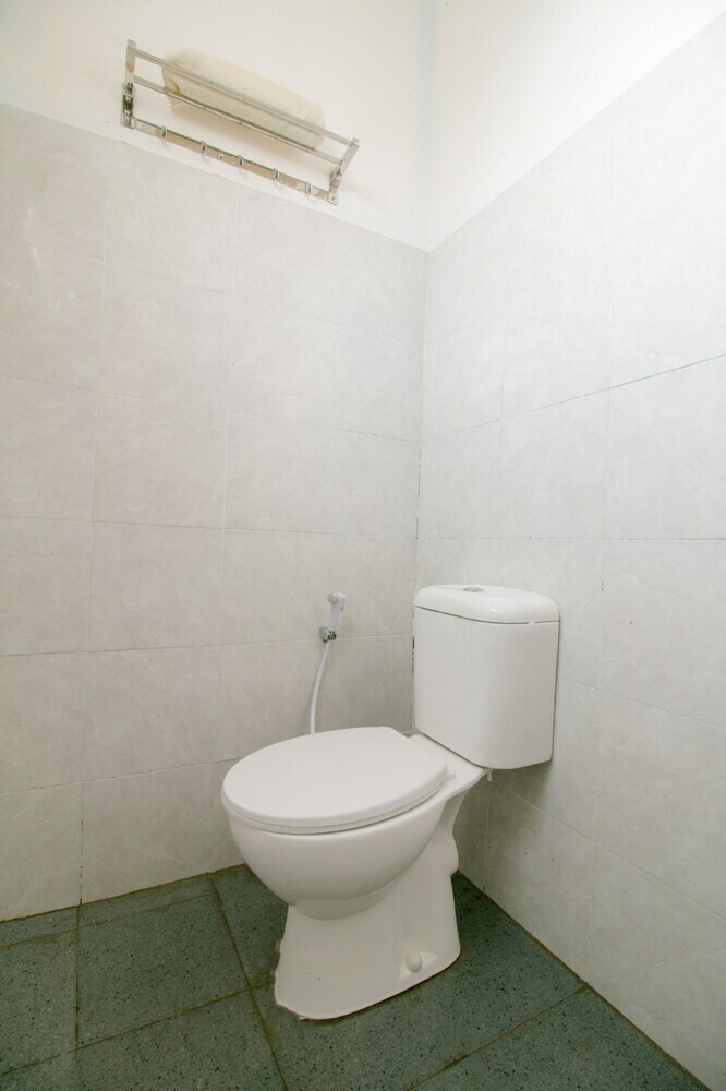 Oyo 921 Hotel Ratu Pantai