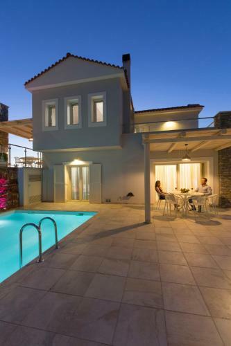 Virginia Luxury Villas