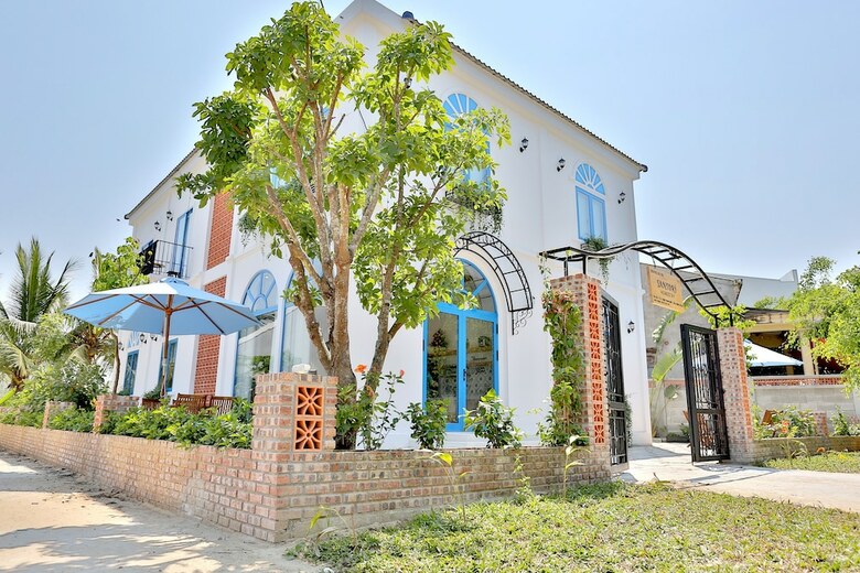 Hostal Santori Homestay Hoi An - Hostel