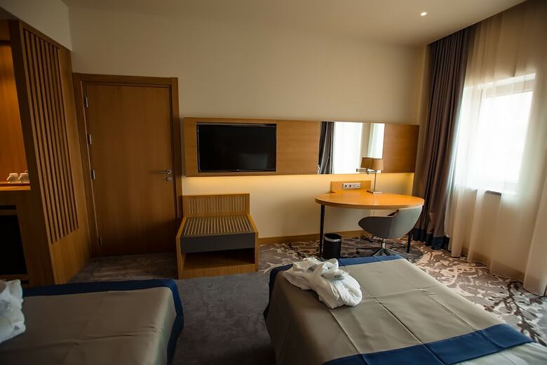 Hotel Holiday Inn Aktau - Seaside