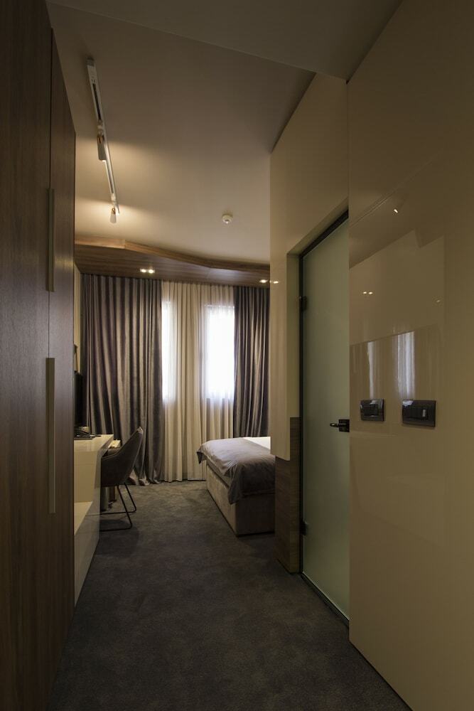 Garni Hotel Boutique 25h