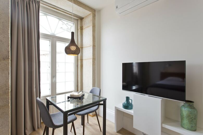 Rva S�o Jo�o Novo Apartments