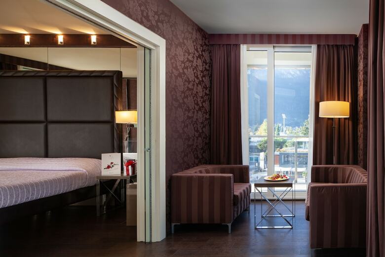 Hotel Kristal Palace - Tonellihotels