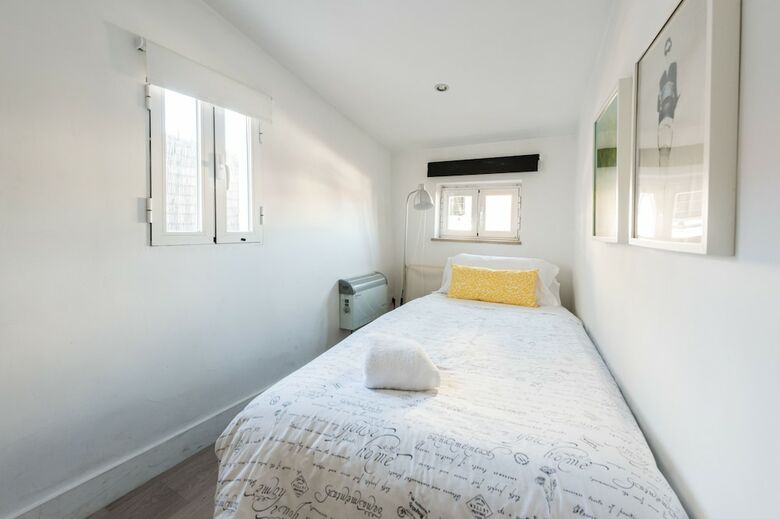 Apartamentos La Casa Sol�rium de Almad�n