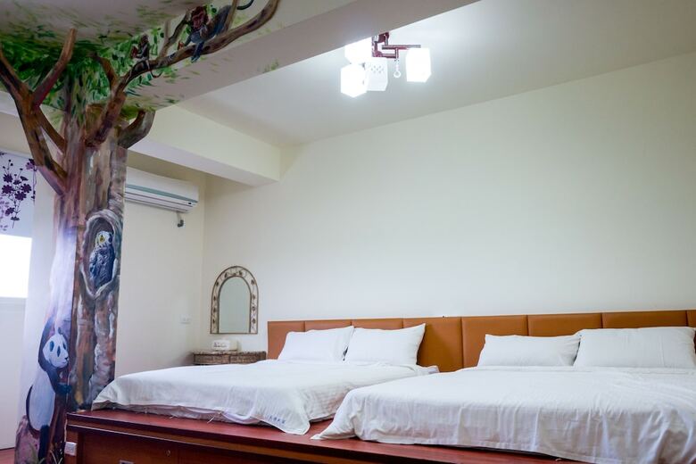 Bed & Breakfast Suto House