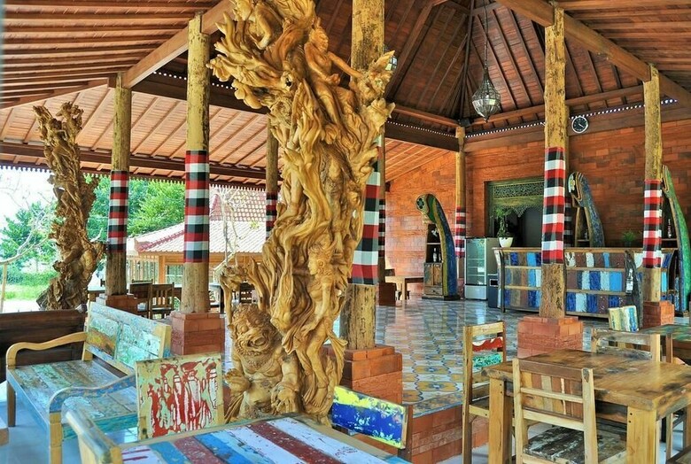 Hotel Jukung Cottage Beach Bar And Restaurant